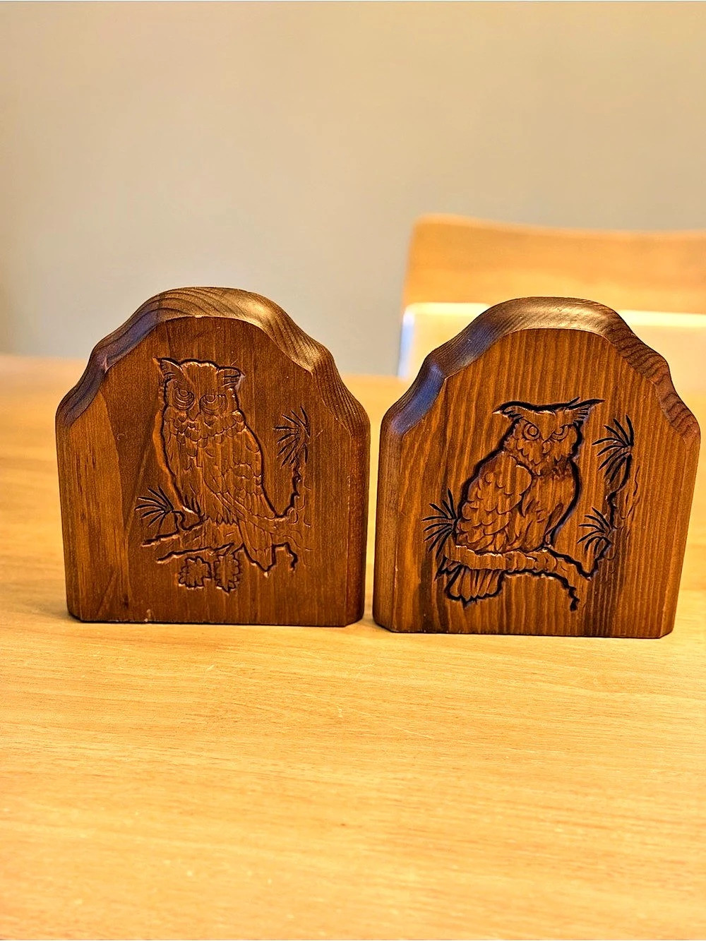 MCM Vintage Owl Hand Carved Wooden Bookends 7" Wood Made In Taiwan